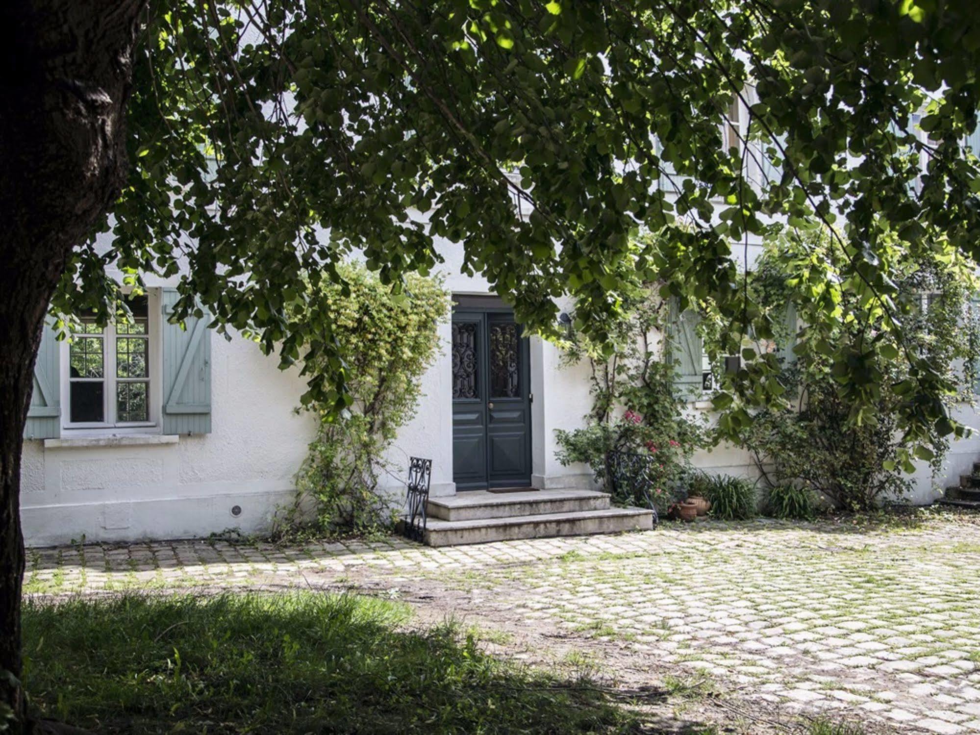 Le Clos Tellier Mareil-Marly Екстериор снимка